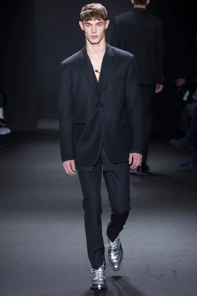 Look 21